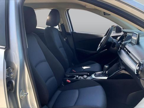 Used 2018 Toyota Yaris iA FWD image 9