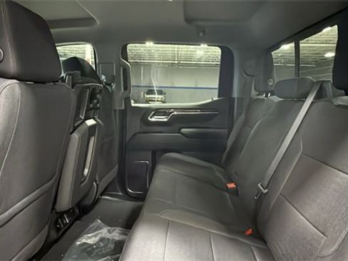 New 2025 Chevrolet Silverado 1500 LT w/ Convenience Package II image 25