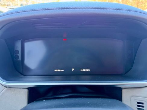 Used 2018 Land Rover Range Rover Sport HSE image 35