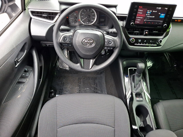 Used 2022 Toyota Corolla LE FWD image 9