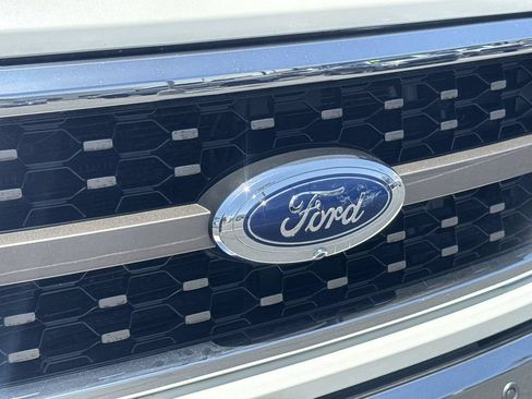 Used 2022 Ford F150 King Ranch w/ Equipment Group 601A High AWD/4WD image 33
