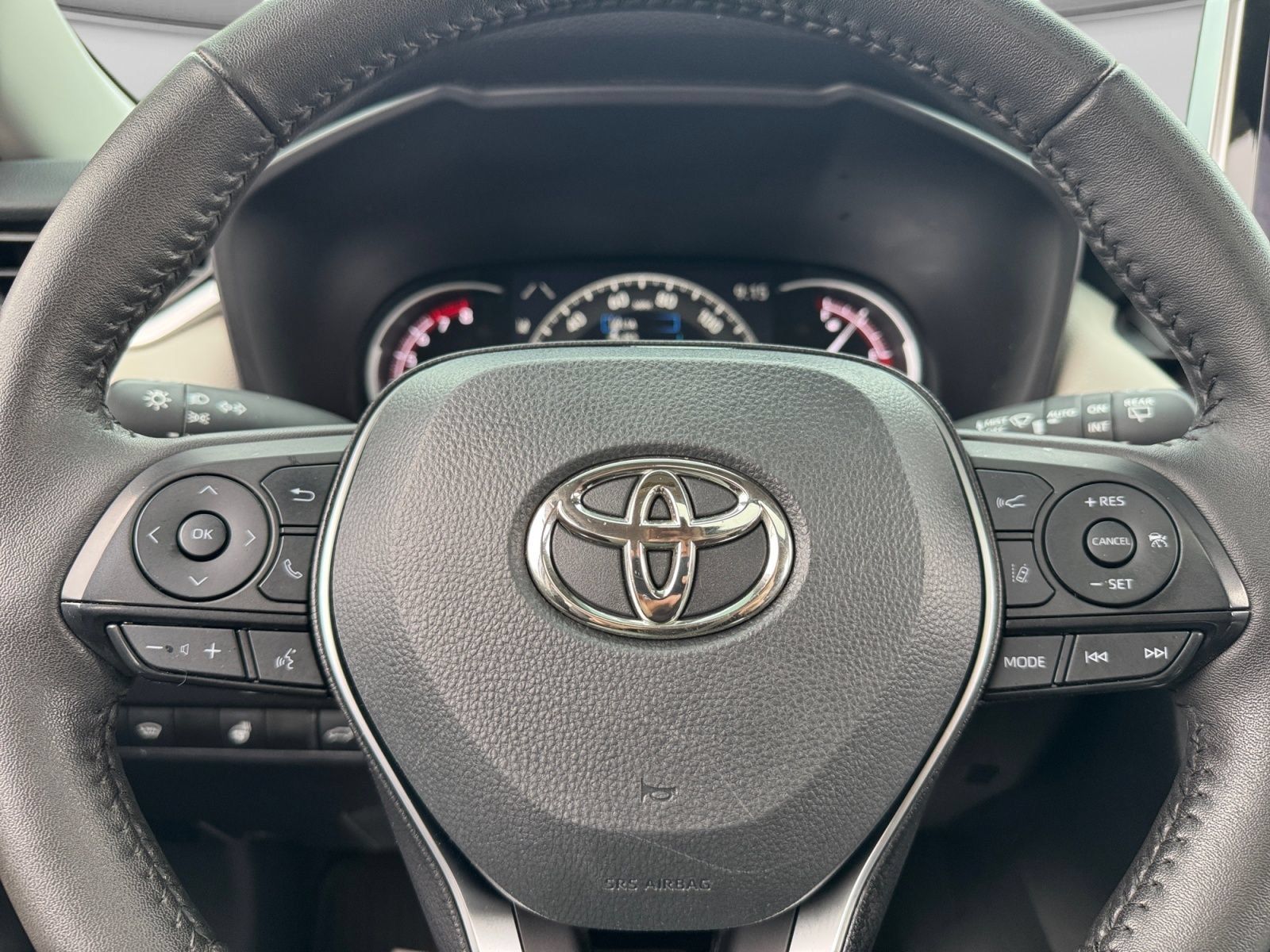 Used 2024 Toyota RAV4 XLE w/ Convenience Package AWD/4WD image 19