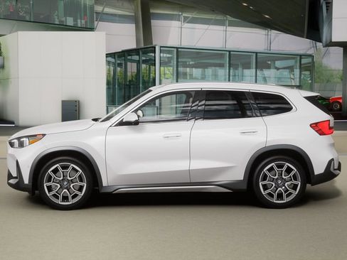 New 2026 BMW X1 xDrive28i w/ Technology Package image 4