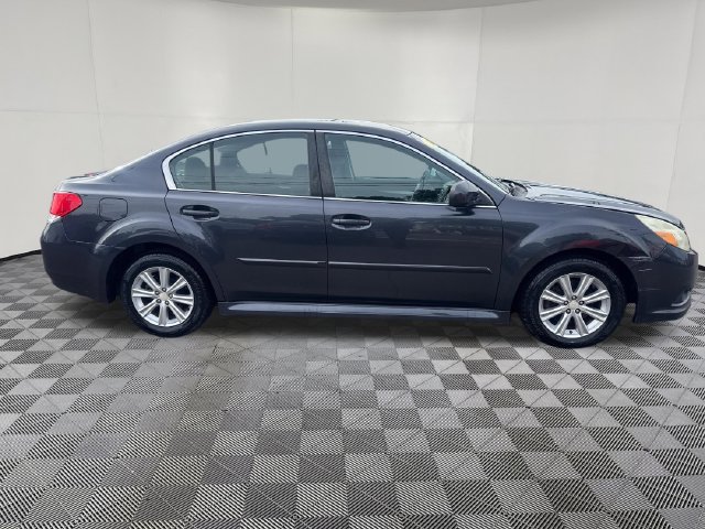 Used 2011 Subaru Legacy 2.5i Premium AWD/4WD image 7