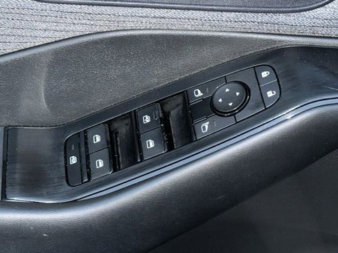 Certified 2023 Nissan Rogue S image 22