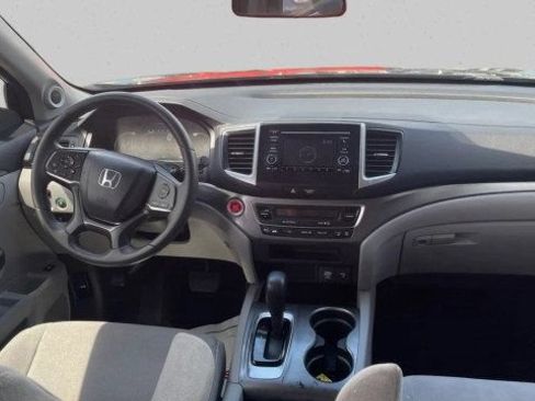Used 2020 Honda Pilot LX image 13