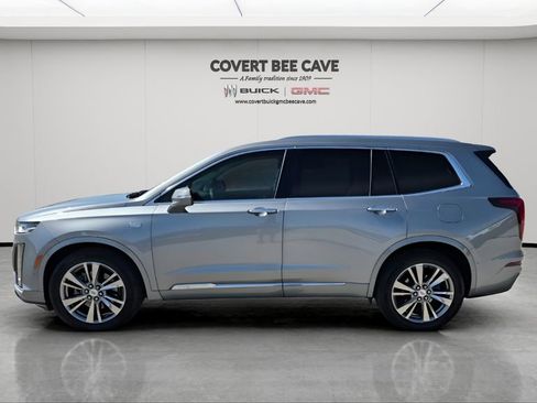 Used 2023 Cadillac XT6 Premium Luxury w/ Technology Package image 5