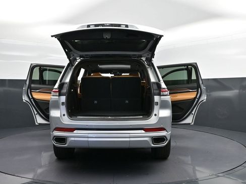 Used 2023 Jeep Grand Cherokee L Summit w/ Advanced Protech Group IV image 54