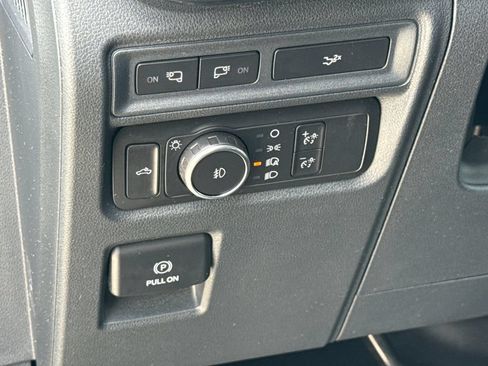 Used 2022 Ford F150 XLT w/ Equipment Group 302A High AWD/4WD image 14