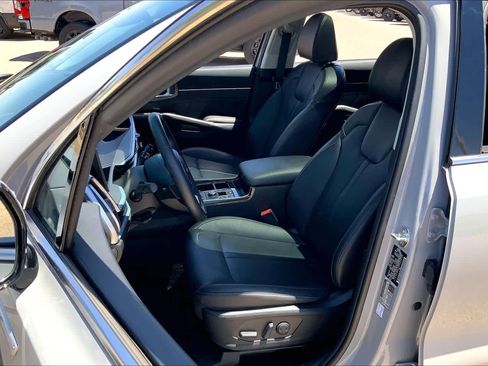 Used 2024 Kia Sorento SX FWD image 8