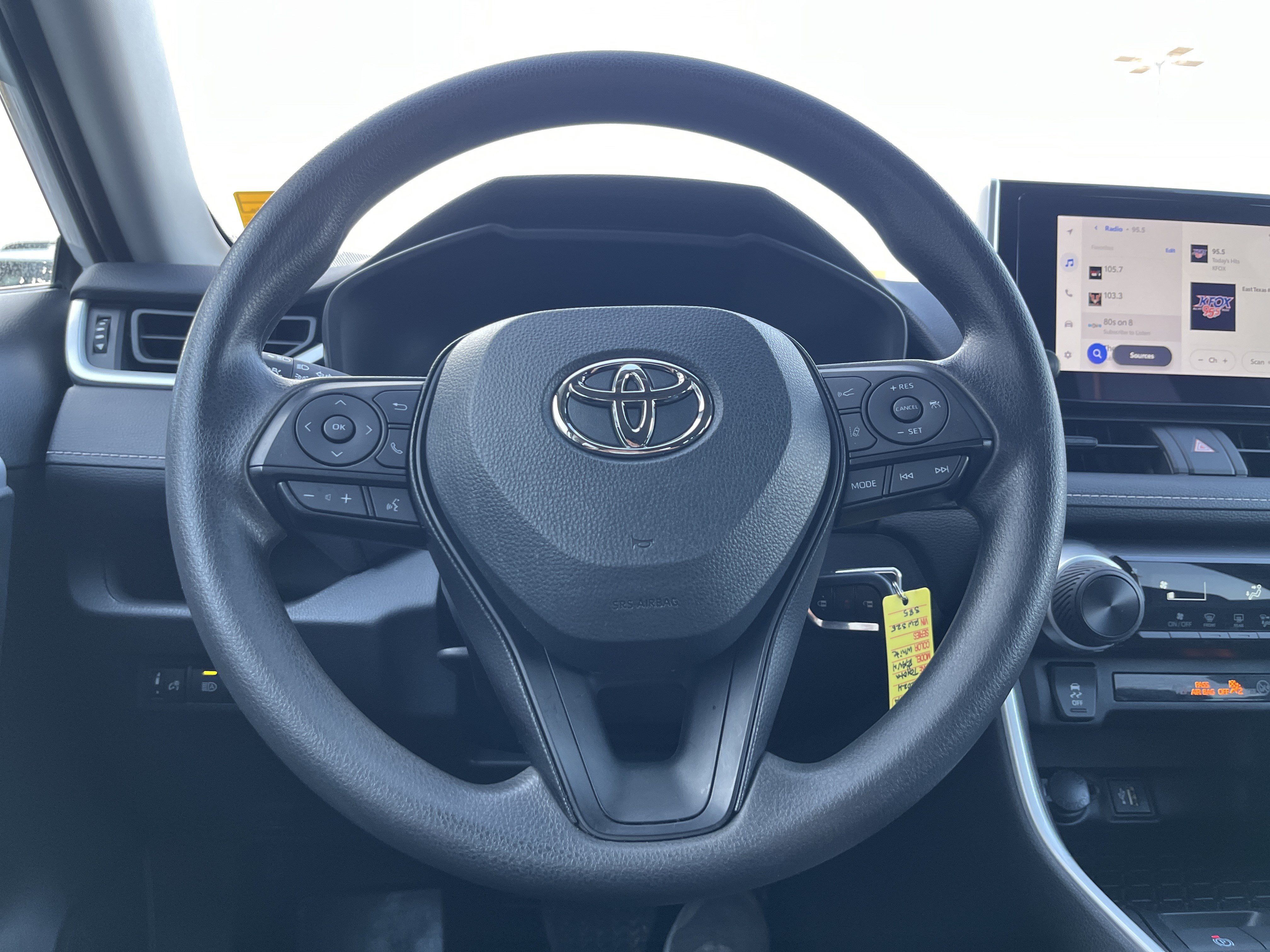 Used 2024 Toyota RAV4 LE FWD image 7