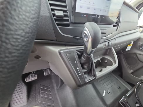 New 2026 Ford Transit 250 148 Medium Roof image 33