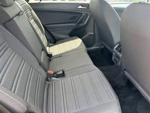 Used 2023 Volkswagen Tiguan S image 5