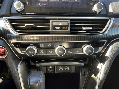 Certified 2022 Honda Accord Sport Special Edition image 22