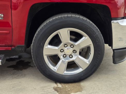 Used 2018 Chevrolet Silverado 1500 LT w/ Texas Edition image 30