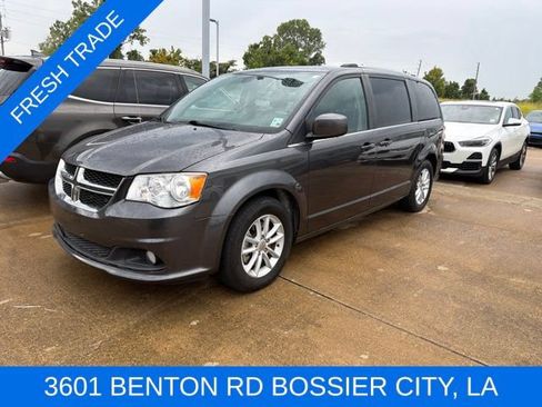 Used 2020 Dodge Grand Caravan SXT FWD image 1