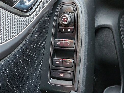 Used 2023 Subaru Crosstrek 2.5i Limited image 22