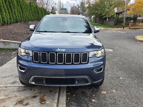 Used 2019 Jeep Grand Cherokee Limited image 2