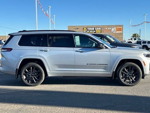 New 2026 Jeep Grand Cherokee L Limited AWD/4WD image 2