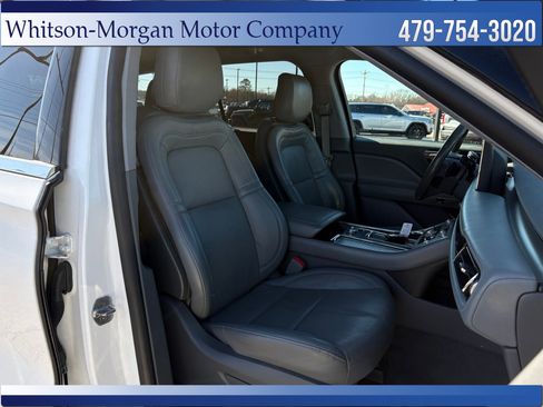 Used 2020 Lincoln Aviator Reserve image 35