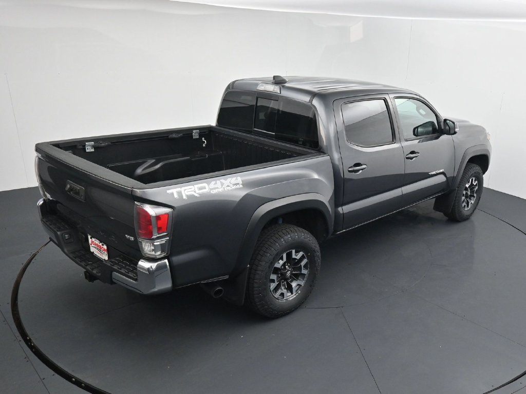 Used 2023 Toyota Tacoma TRD Off-Road AWD/4WD image 30
