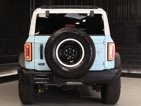 Used 2024 Ford Bronco Heritage Edition AWD/4WD image 16