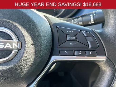 New 2025 Nissan Versa SV w/ Trunk Package FWD image 18