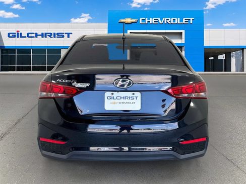 Used 2022 Hyundai Accent SE FWD image 7