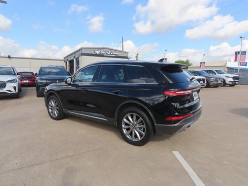 Certified 2022 Lincoln Corsair FWD w/ Premium Package image 15
