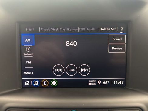 Used 2024 GMC Terrain SLE image 15