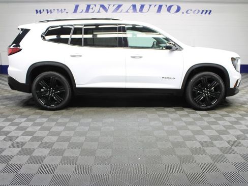 Used 2026 GMC Acadia Elevation w/ Black Edition AWD/4WD image 2