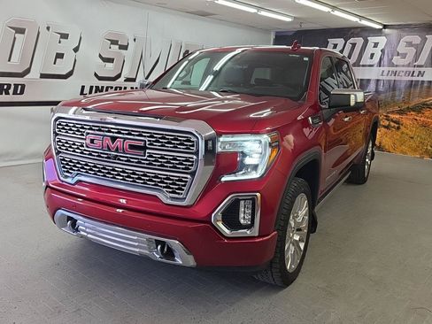 Used 2021 GMC Sierra 1500 Denali w/ Denali Ultimate Package AWD/4WD image 17