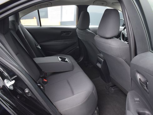 Used 2023 Toyota Corolla LE image 11