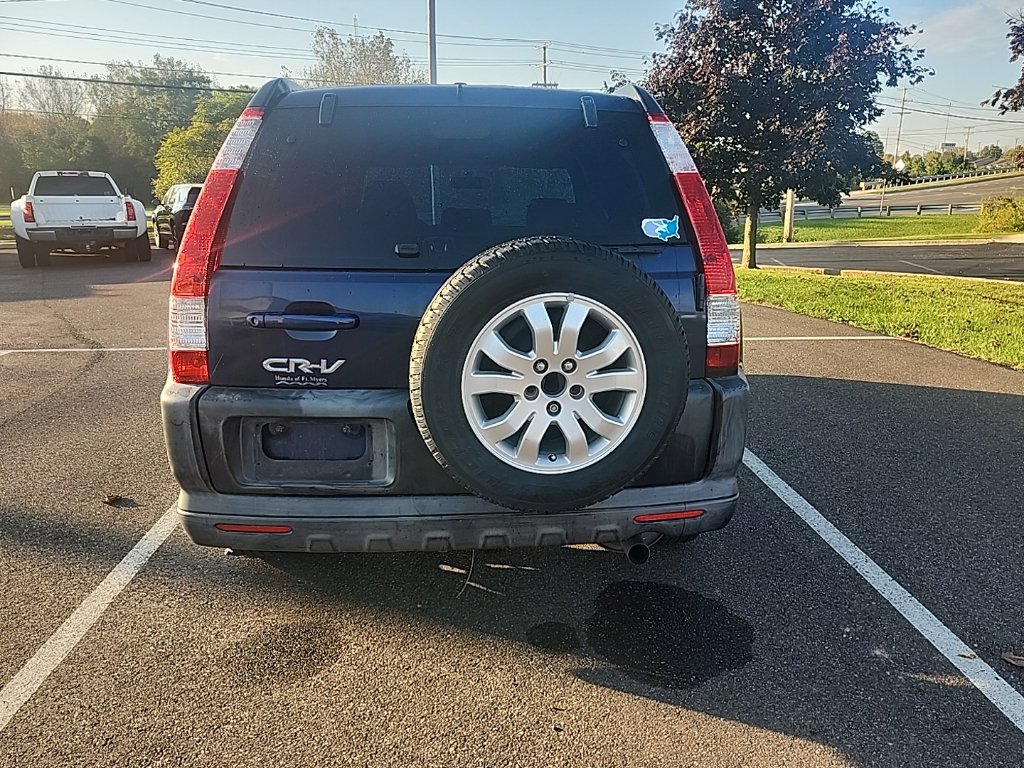 Used 2005 Honda CR-V EX image 4