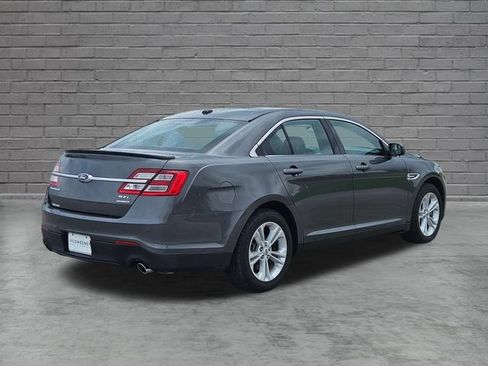 Used 2015 Ford Taurus SEL w/ Equipment Group 201A FWD image 5