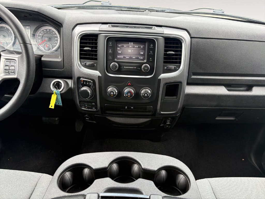 Used 2023 RAM 1500 Classic SLT AWD/4WD image 11
