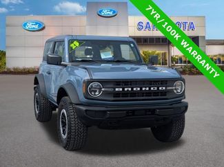 Used 2025 Ford Bronco 2-Door w/ Sasquatch Package AWD/4WD video 1
