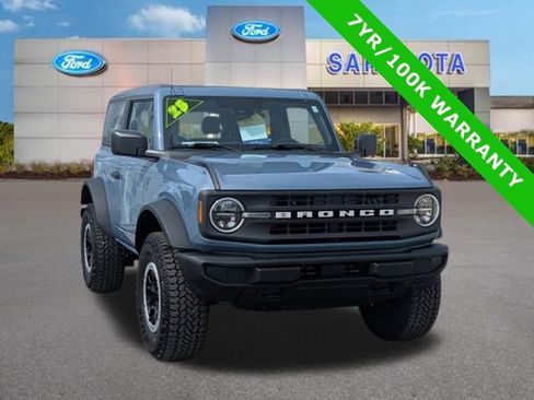 Used 2025 Ford Bronco 2-Door w/ Sasquatch Package AWD/4WD image 1