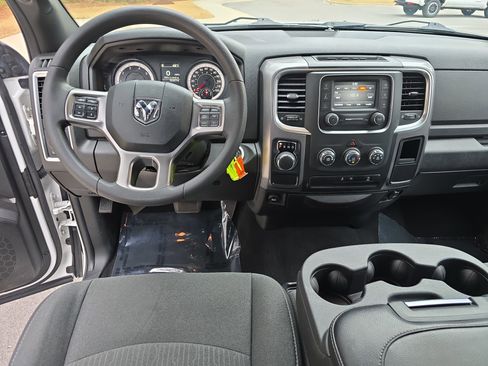 Used 2024 RAM 1500 Classic Warlock image 18