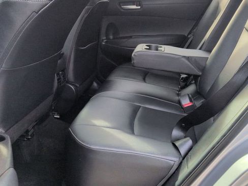 Used 2023 Toyota Corolla Cross XLE image 22