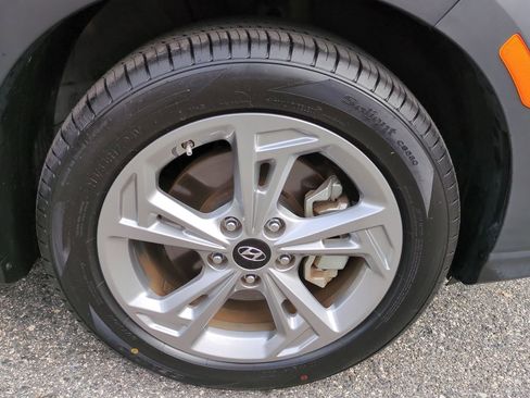 Certified 2023 Hyundai Kona SEL image 11