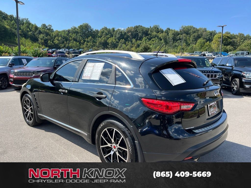 Used 2013 INFINITI FX37 2WD w/ Premium Pkg image 3