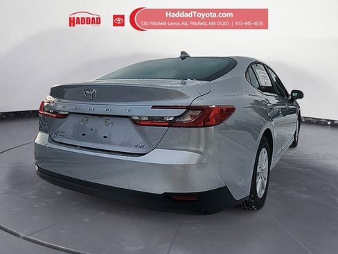 Certified 2025 Toyota Camry LE image 5