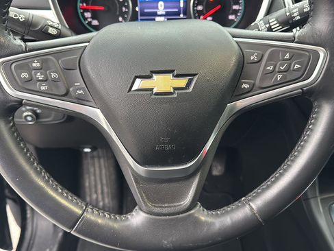 Used 2022 Chevrolet Equinox LT image 14