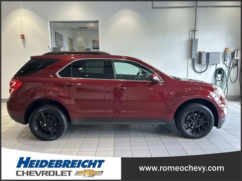 Used 2016 Chevrolet Equinox LT w/ Convenience Package FWD image 2