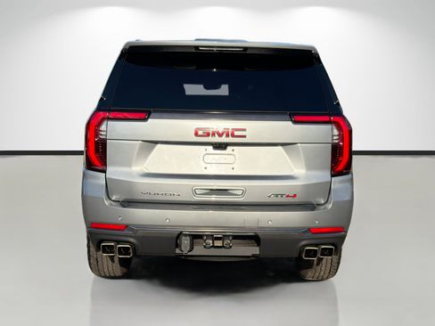 Used 2025 GMC Yukon AT4 Ultimate image 4