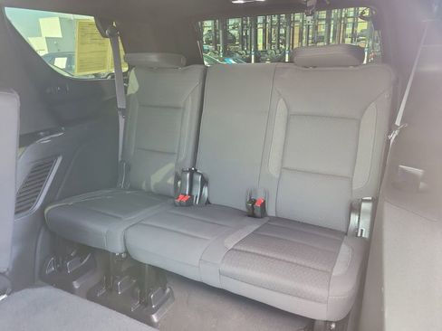 Used 2023 Chevrolet Tahoe LS image 12