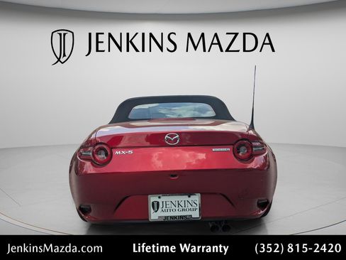New 2026 MAZDA MX-5 Miata Sport w/ Interior Package RWD image 10