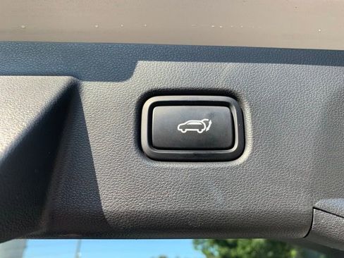 Used 2024 Hyundai Tucson Limited image 7