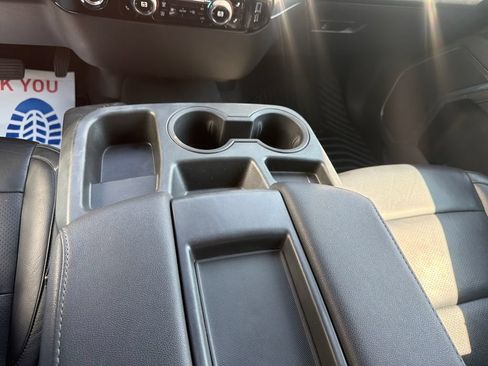 Certified 2024 Chevrolet Silverado 1500 LT AWD/4WD image 18